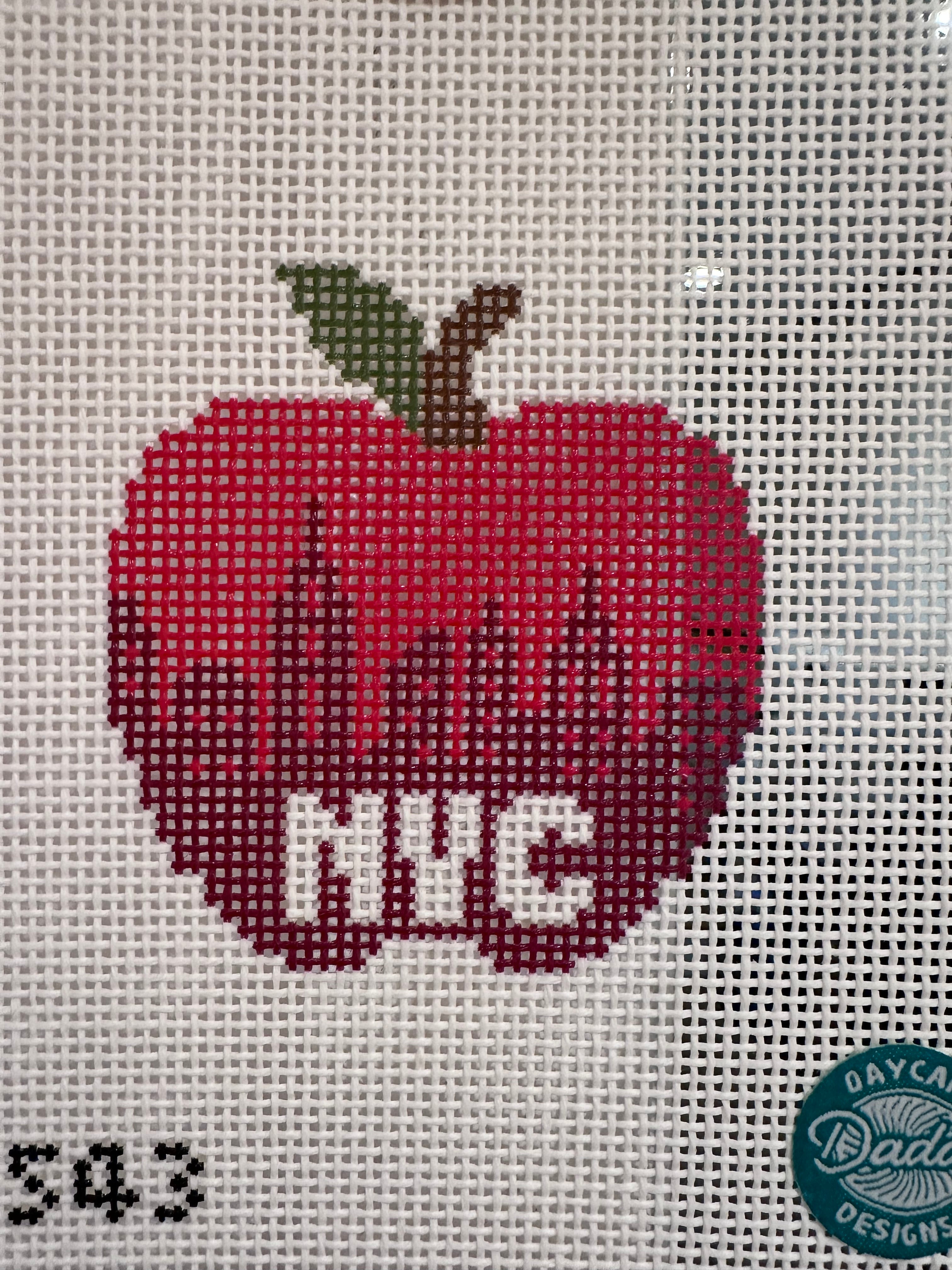 New York Skyline Apple