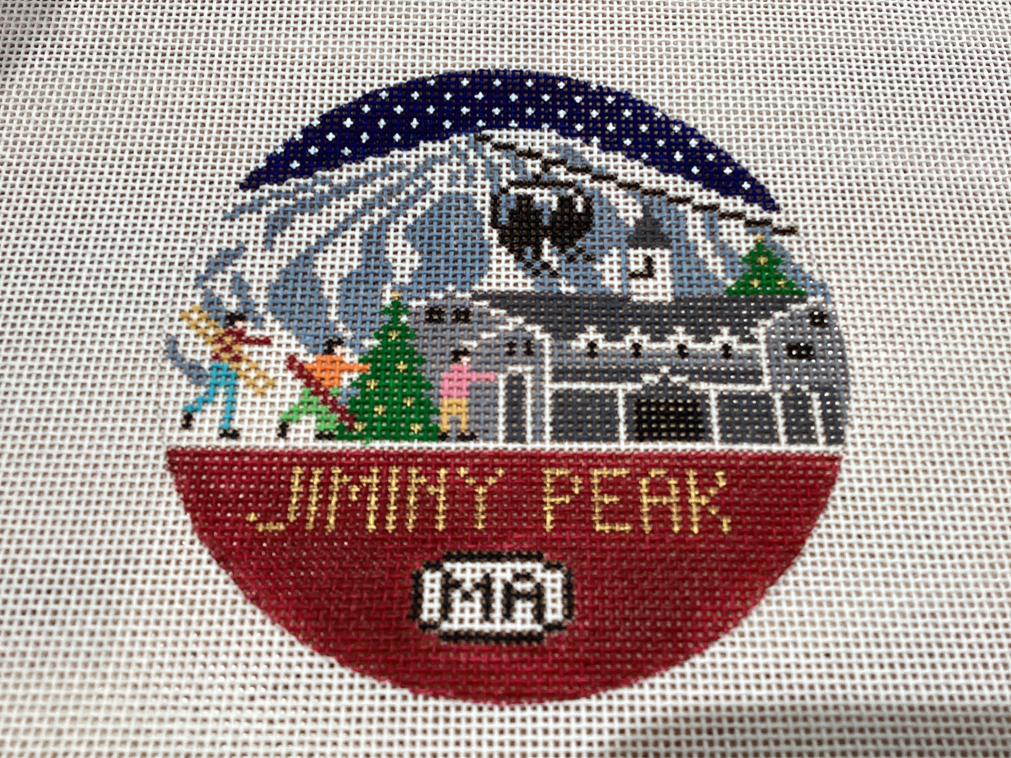Jimmy Peak round ornament