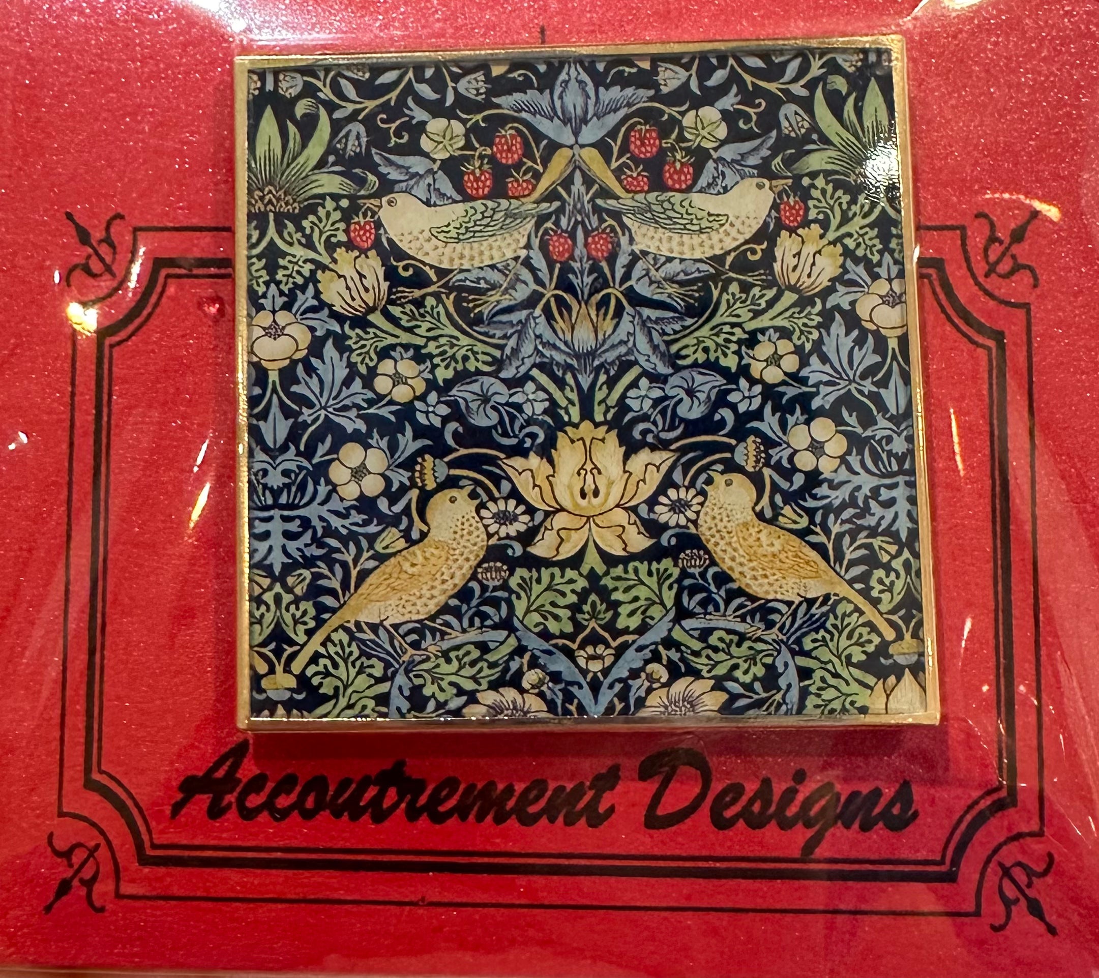 Strawberry Thief Needleminder