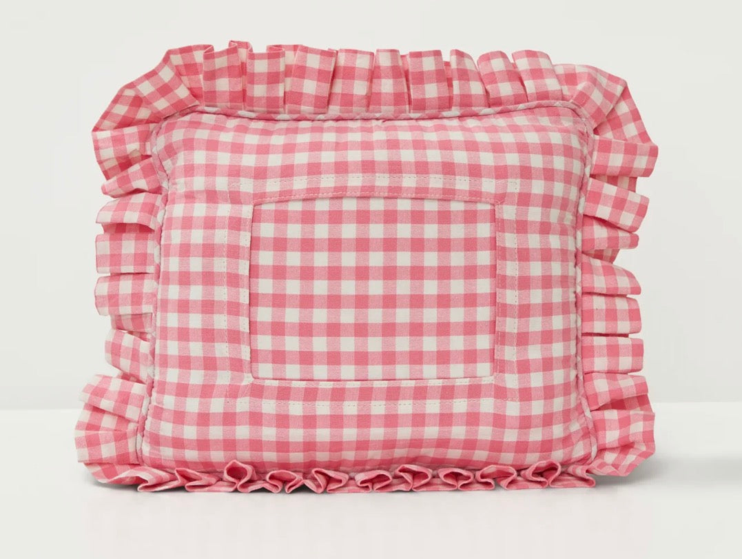 Swappable Self-Finishing Pillow in Pink Gingham