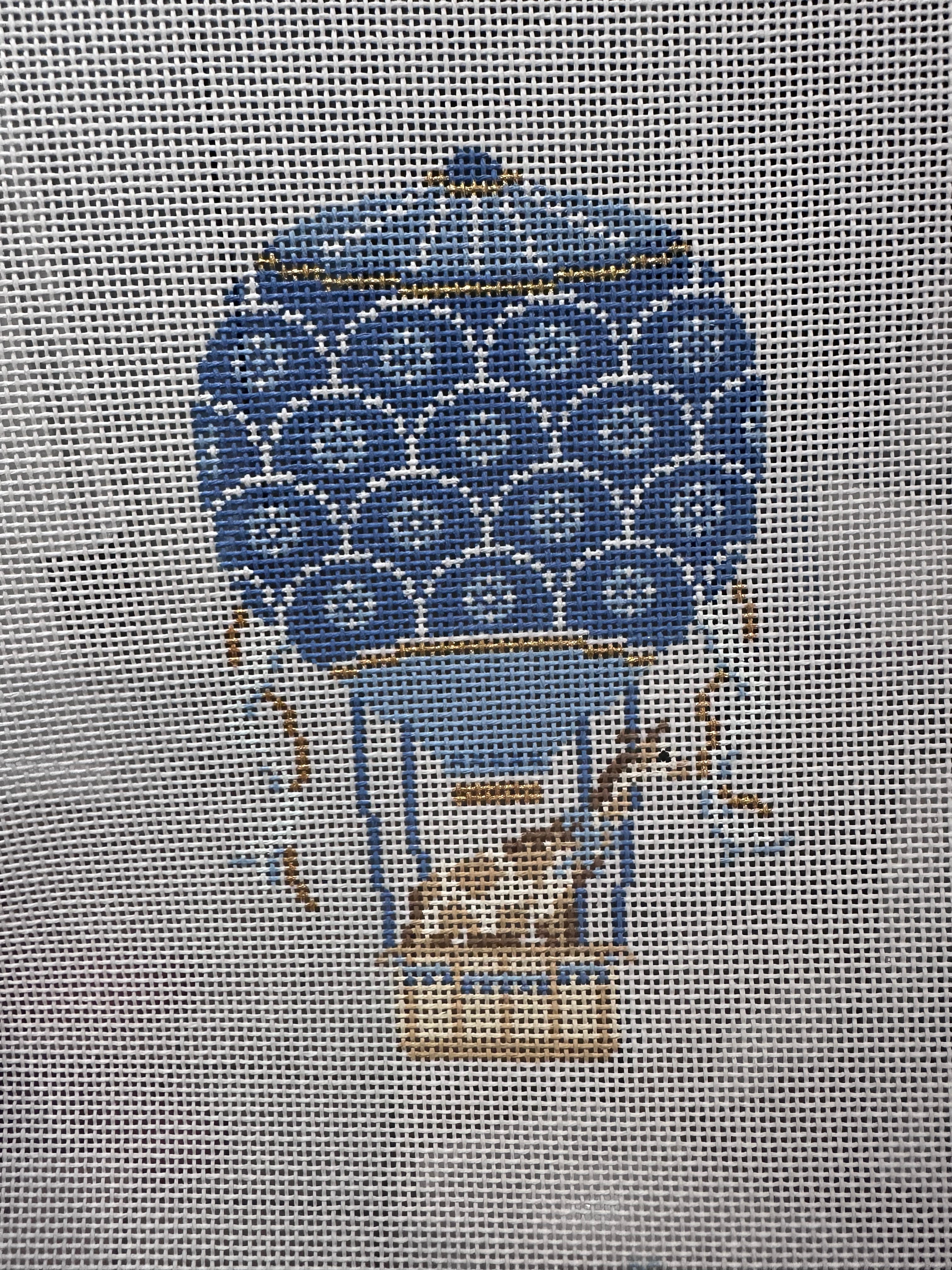 Light Blue Hot Air Balloon with Giraffe