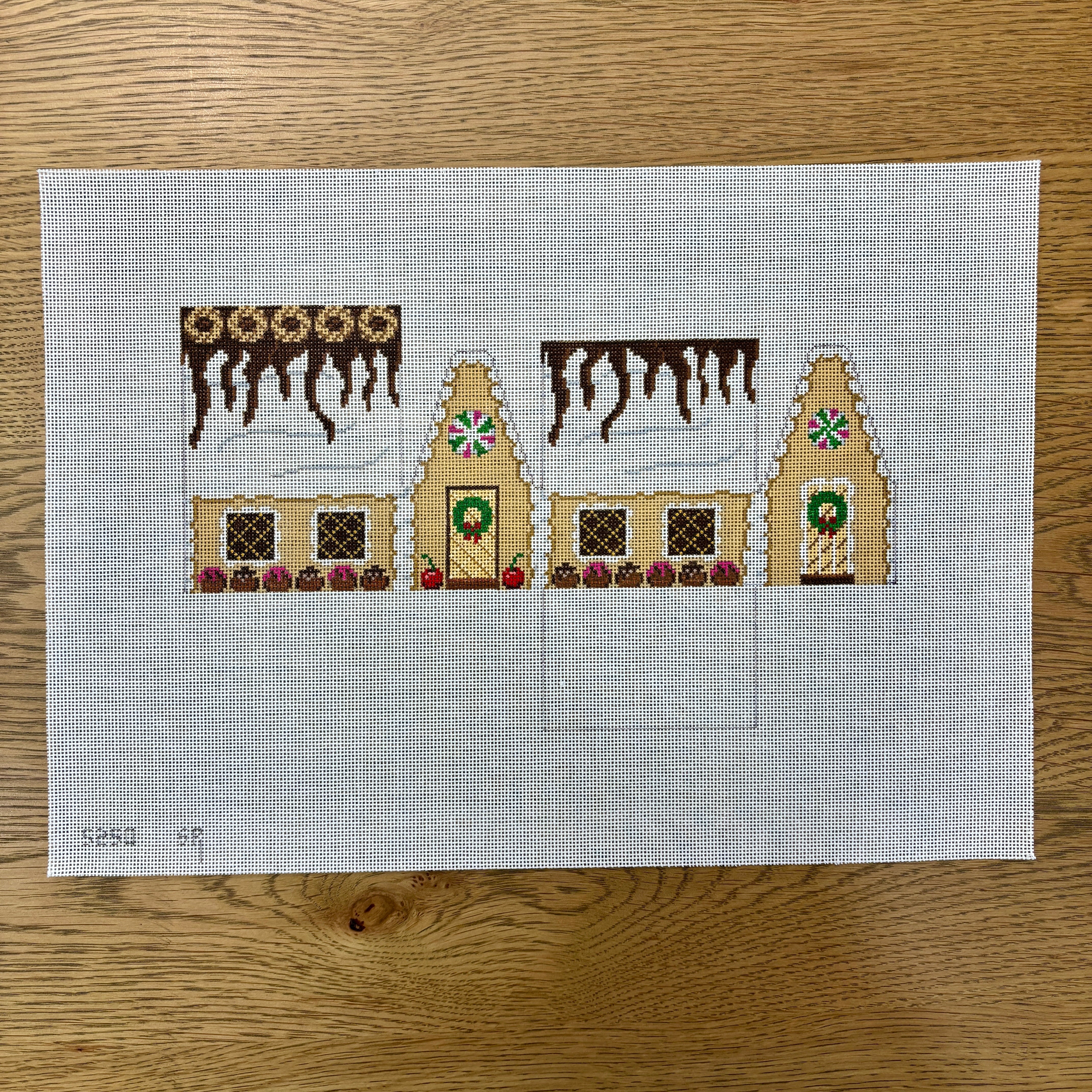 Mocha and Truffles, 3D Gingerbread House - 18 mesh