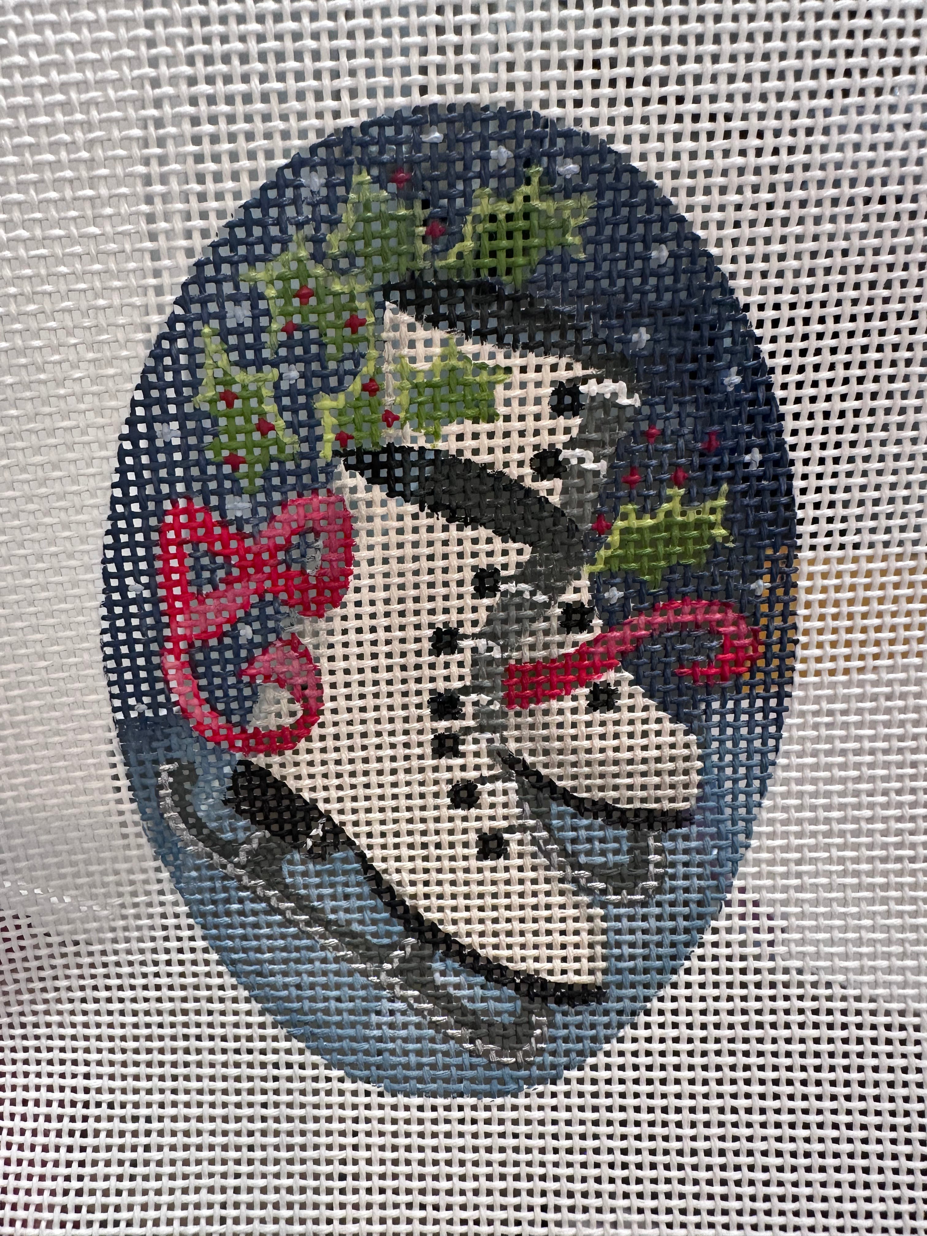 Christmas Ice Skates Oval - 13 mesh