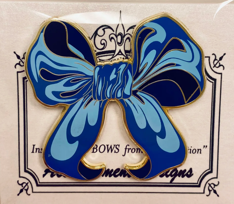 Big Blue Bow Needle Minder