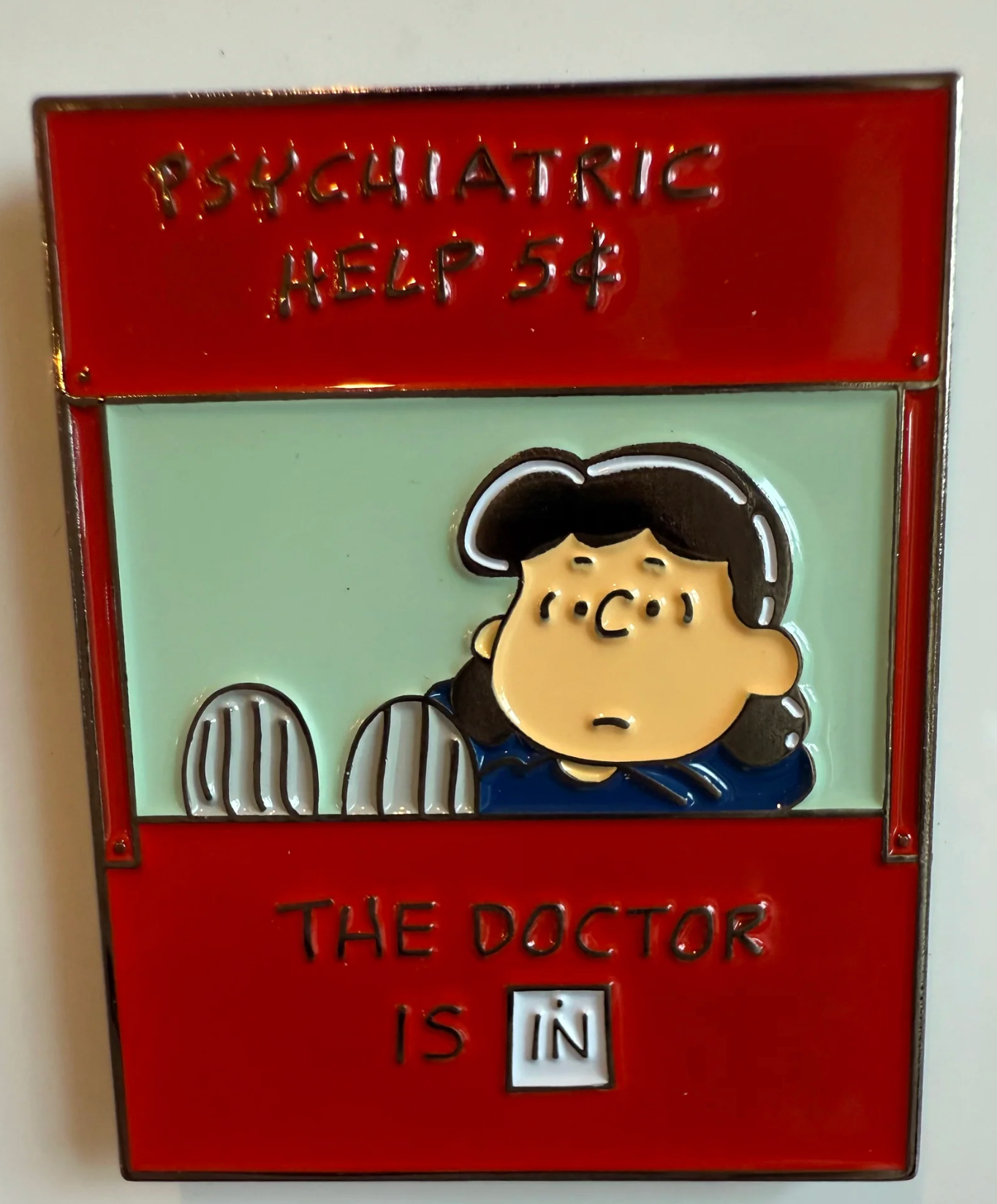 PEANUTS "Dr. is In" Lucy Needleminder