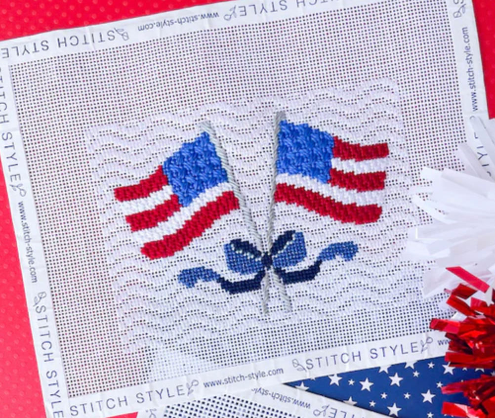 American Flags With Bows (with Stitch Guide)