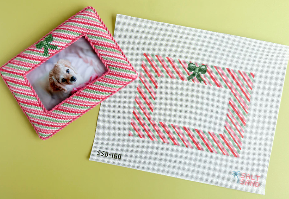 Holiday Bow Frame