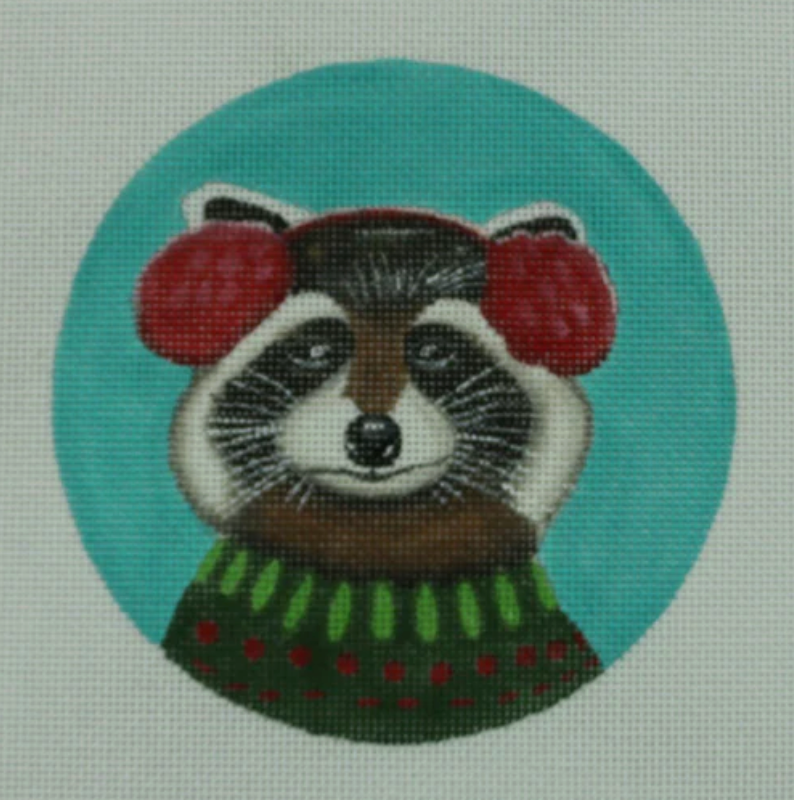 Christmas Animals: Cozy Raccoon round