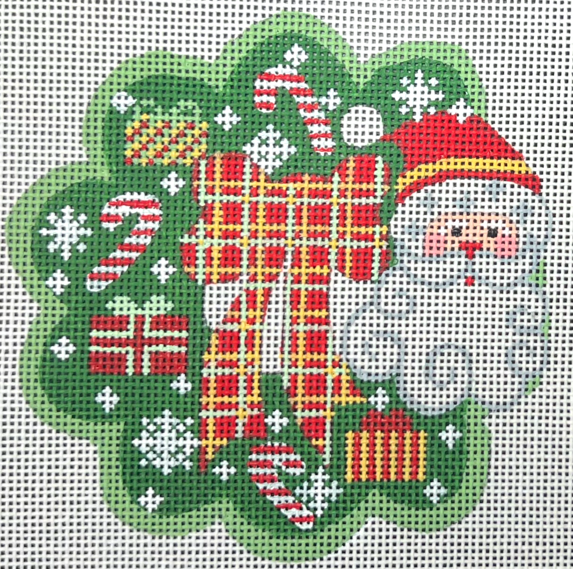 danji Santa Wreath Ornament needlepoint canvas