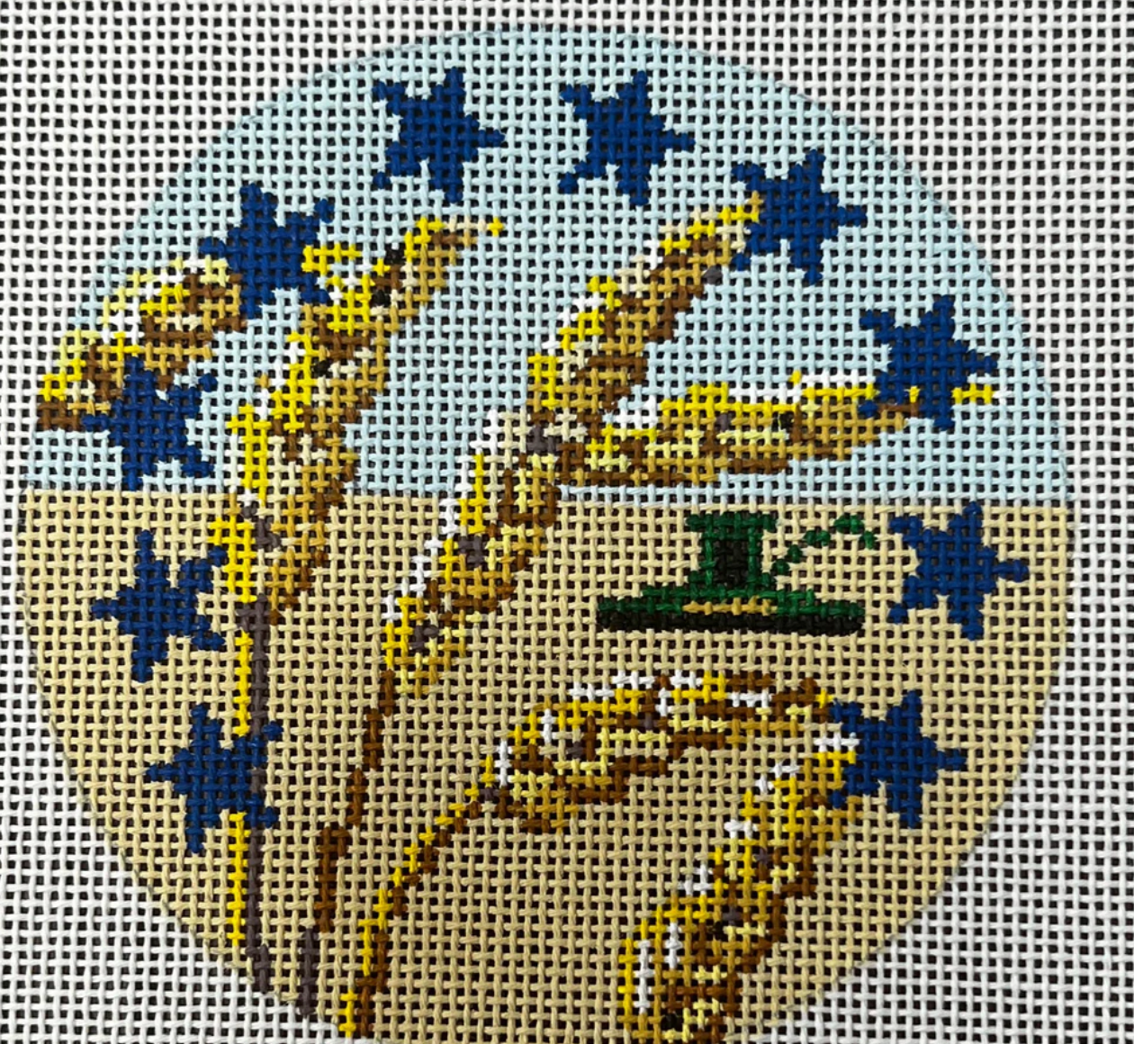 gingham stitchery Amber Waves Round needlepoint canvas