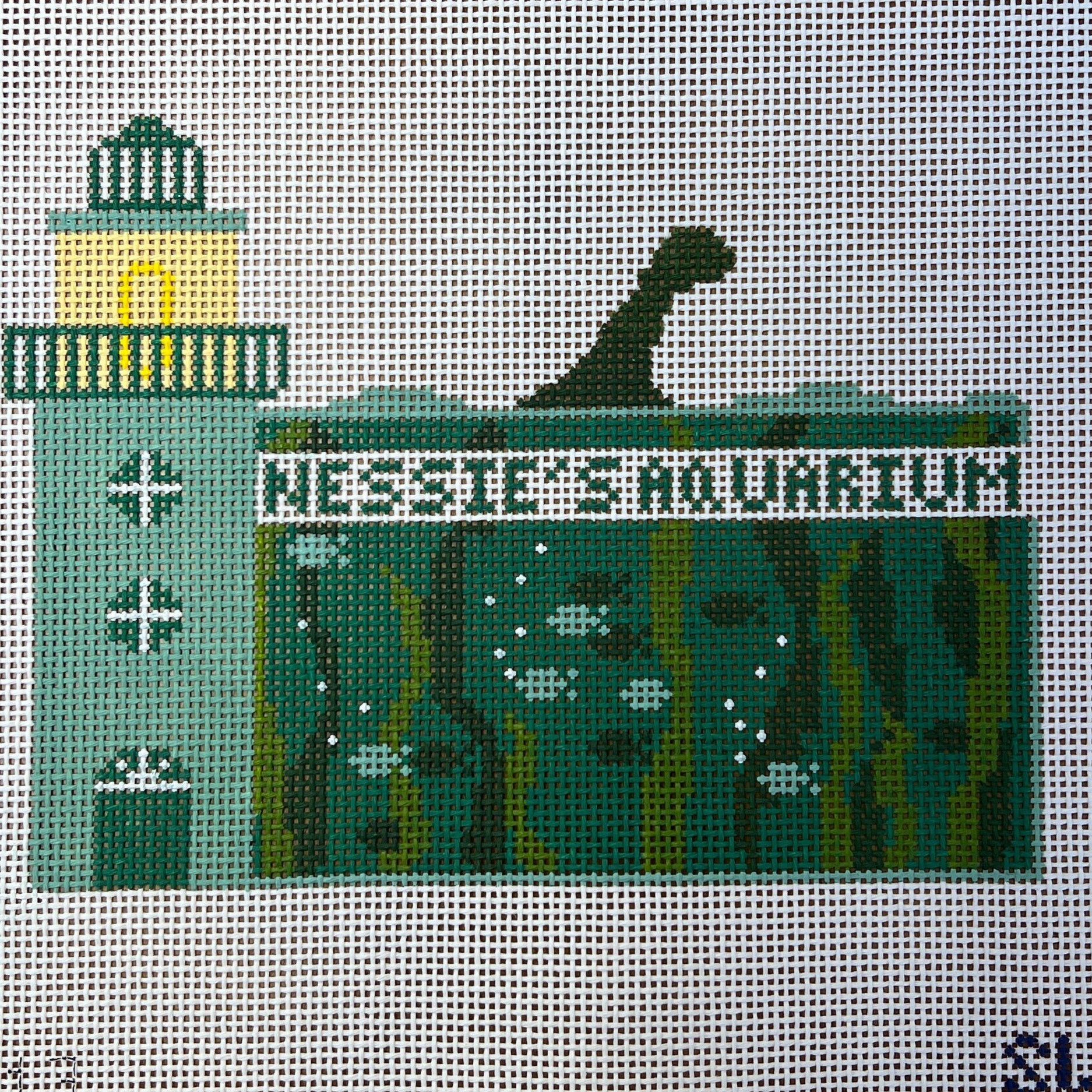 Nessie's Aquarium-13 mesh