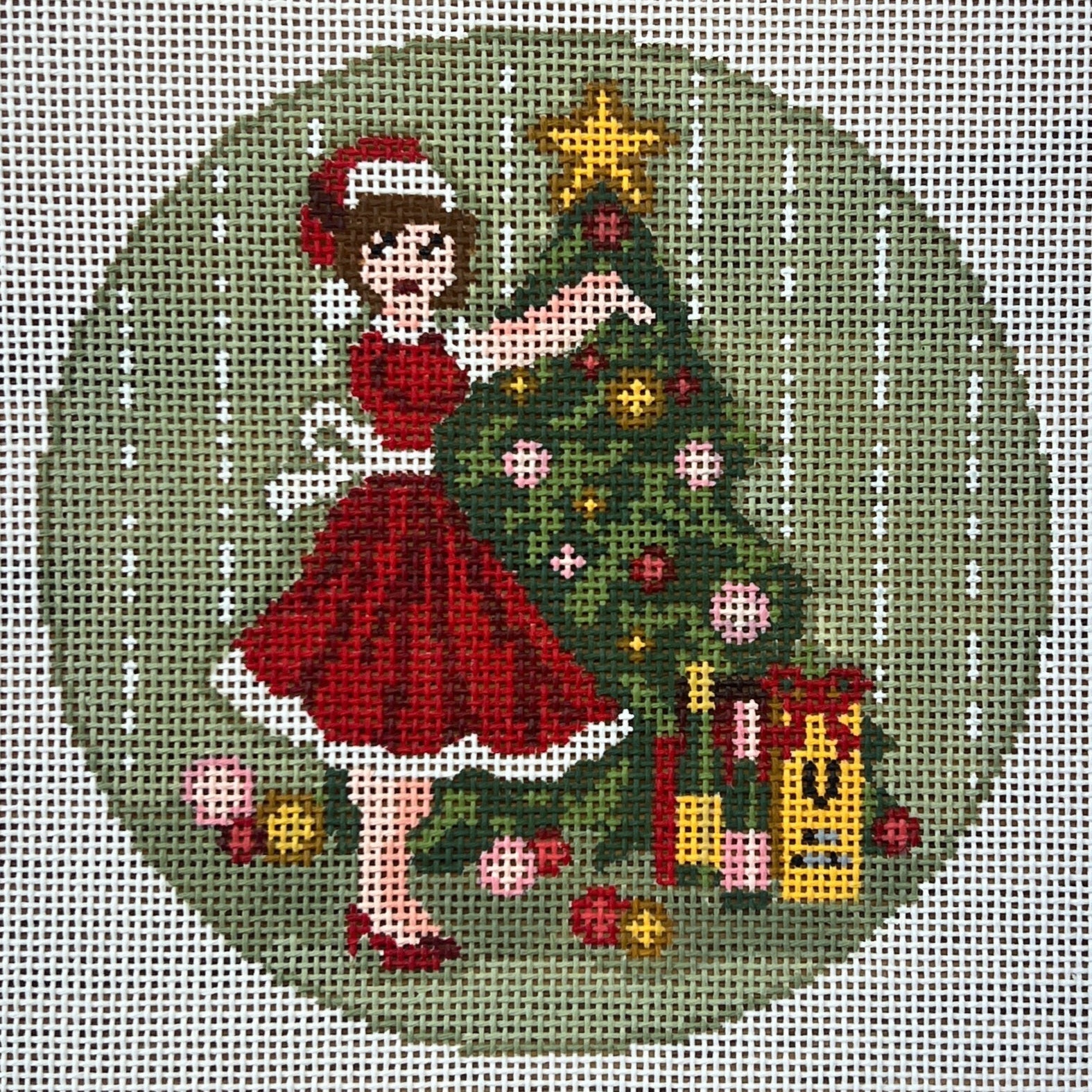 Betty Loves Bubbles #5 (Trimming Tree) Canvas and Stitch Guide