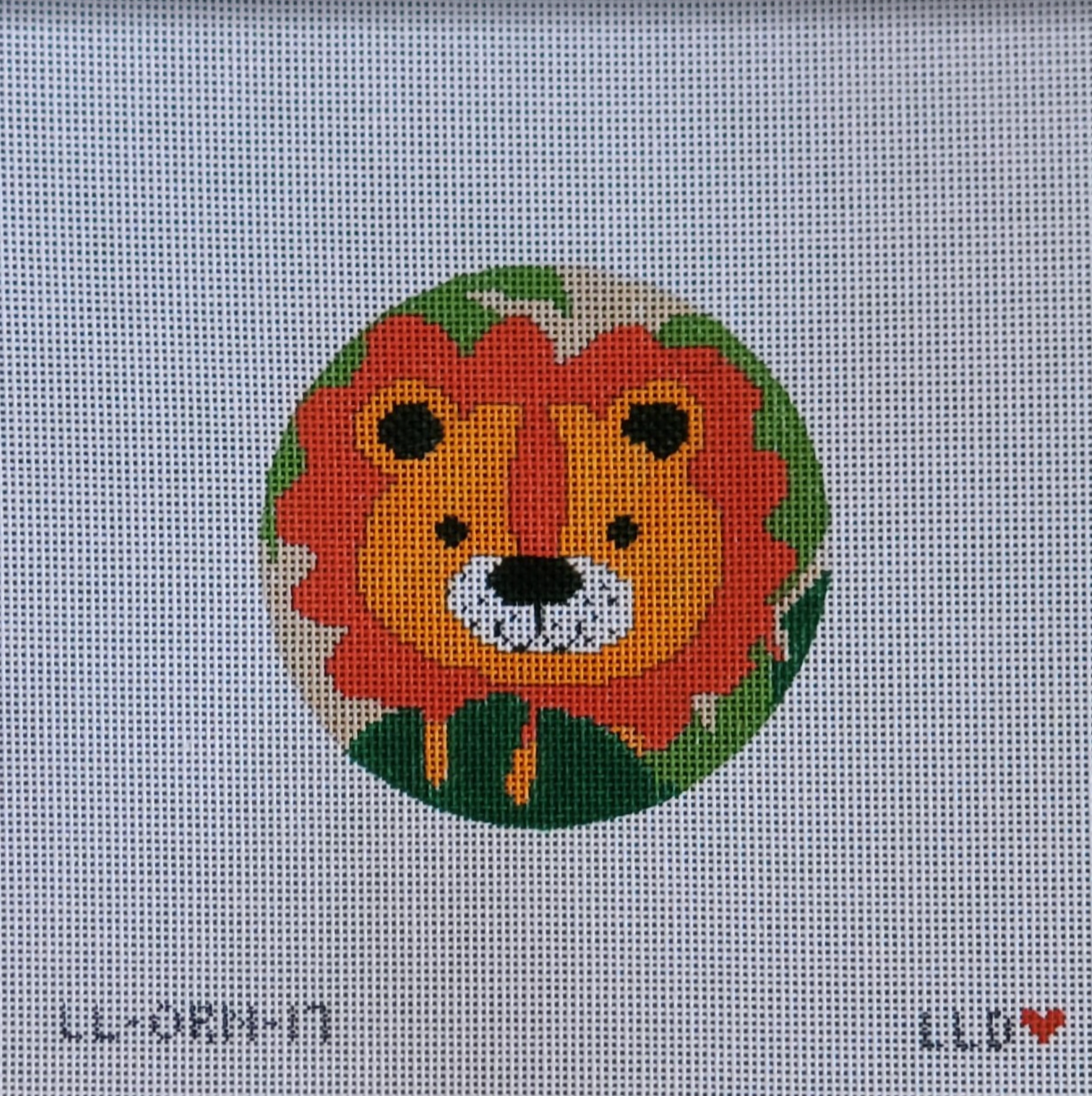 Lion Ornament Round