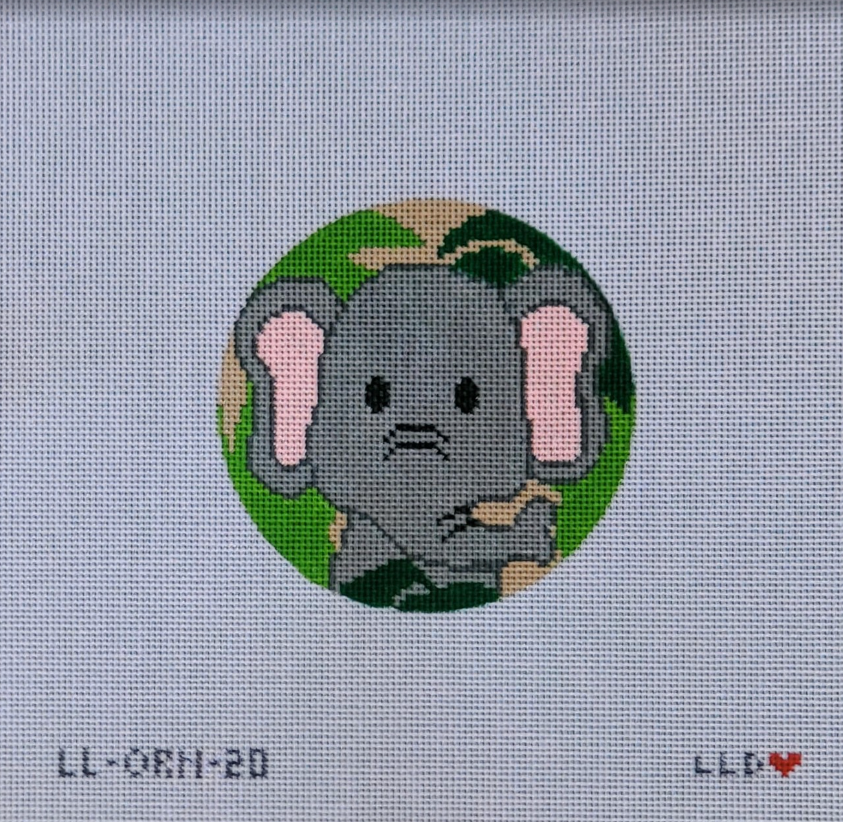 Elephant Ornament Round