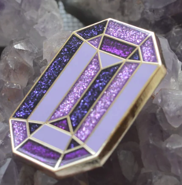 Amethyst "The Duchess" Needle Minder
