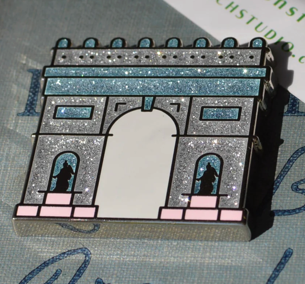 Arc de Triomphe Needle Minder