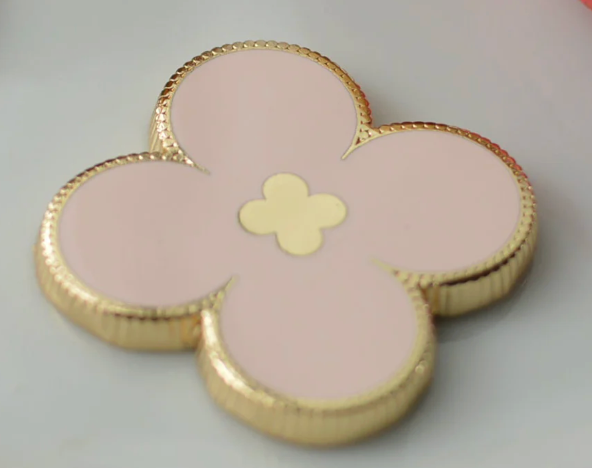 go stitch Pink Clover Needle Minder