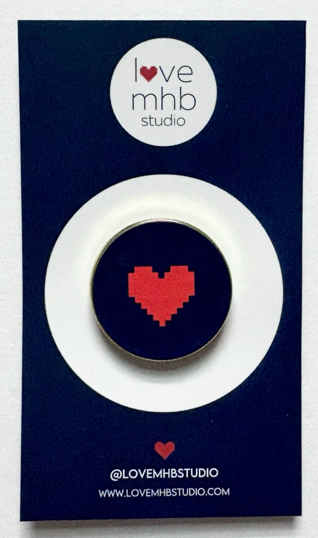 love mhb studio Heart Needle Minder