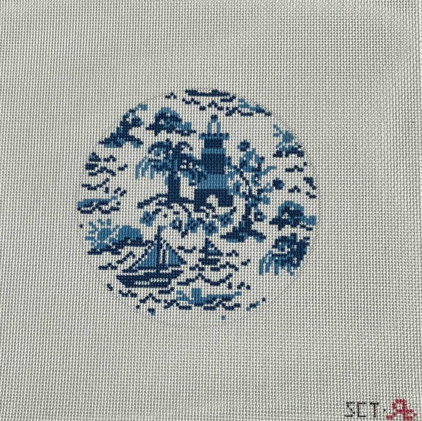 rachel barri Summer Toile Round needlepoint canvas